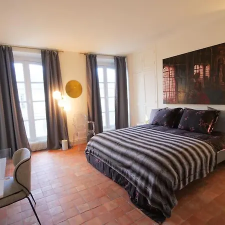 شقة Charme Et Modernite Au Coeur Du Quartier St Louis *